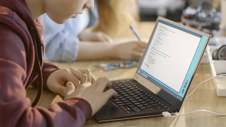 Ohio is first US state to require K-12 public schools to adopt AI policies