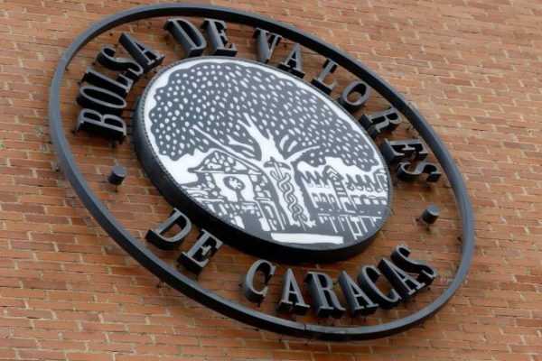 Cantv, Movilnet, Movistar y SimpleTV pujarán en la subasta de frecuencias radioeléctricas en septiembre