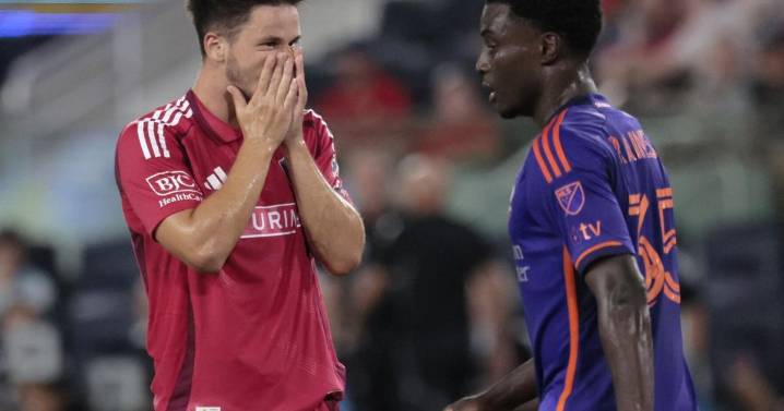 Late rally not enough as St. Louis City SC falls to Houston 3
