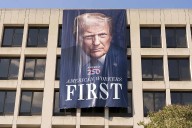 Tribunal de apelación declara ilegales los aranceles de Trump pero los mantiene vigentes