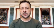 En medio de cumbre de Alaska: Zelensky dice que “en el día de las negociaciones,los rusos también están matando”