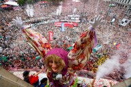 Bilbao da inicio a 9 días de fiesta con reiteradas apelaciones al respeto y la convivencia