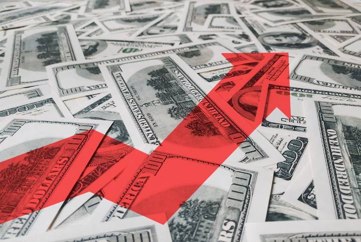 "Volatilidad extrema". El dólar volvió a subir, pese a que persisten las altas tasas de interés