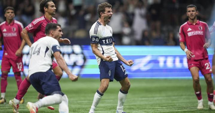 Thomas Müller scores on PK in stoppage time to lift Whitecaps over St. Louis City 3