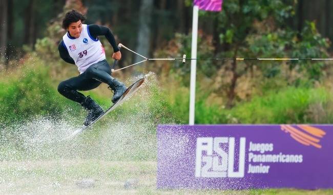 Mexiquense se proclama campeón en debut de wakeboard en JP Junior