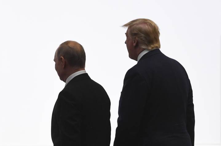 Hungría, Suiza, Roma y Emiratos, posibles escenarios de la reunión de Trump y Putin