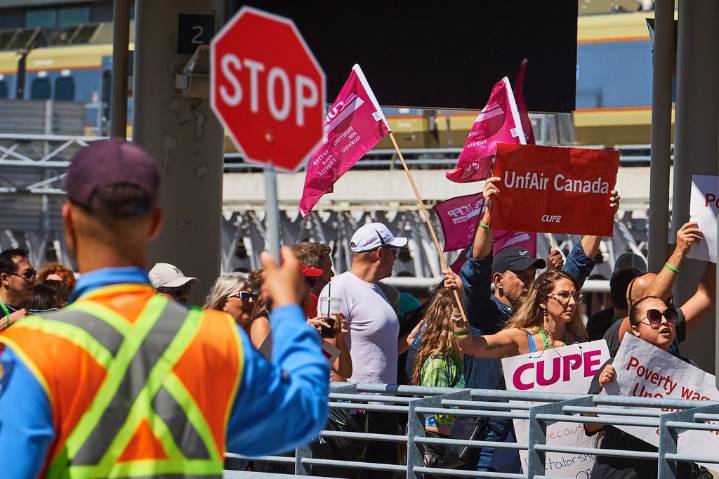After Air Canada strike, Ottawa may need to change its intervention strategy: experts