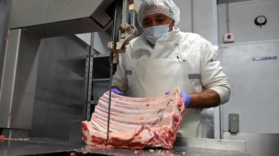 Por el portazo de Chile, las rurales de Río Negro y otras provincias van a pedir que se cierre el ingreso de asado pampeano