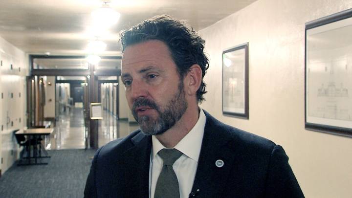 MTS queda fuera de la demanda por acoso sexual relacionada con Nathan Fletcher