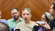 Alcaldesa defiende compra de vehículos para el gobierno