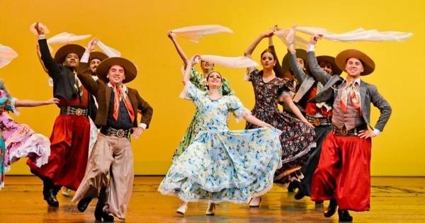 El desafío de mantener viva la tradición del folclore en el siglo XXI