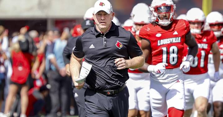 CRAWFORD | For Louisville, EKU opener presents a test of focus more than firepower