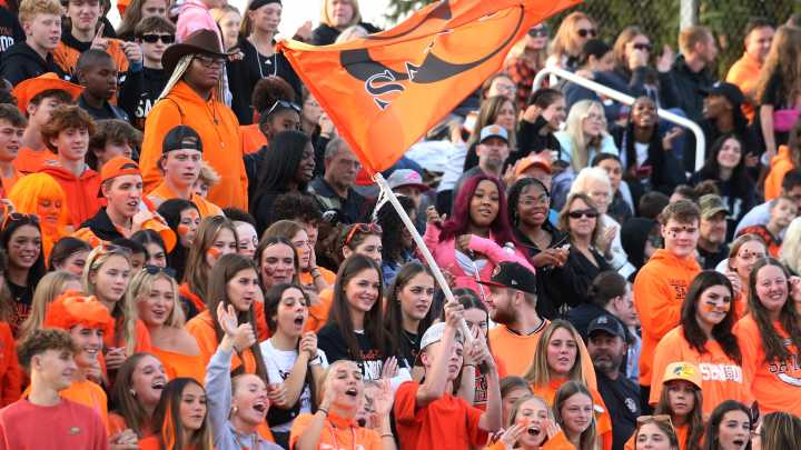 Section V football kicks off: Top players, schedules for 39 area teams