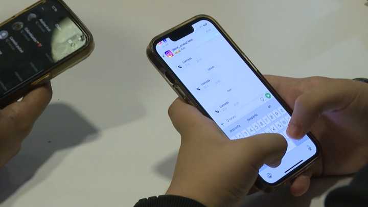 Más de la mitad de las mujeres que usan redes sociales han sufrido acoso y amenazas