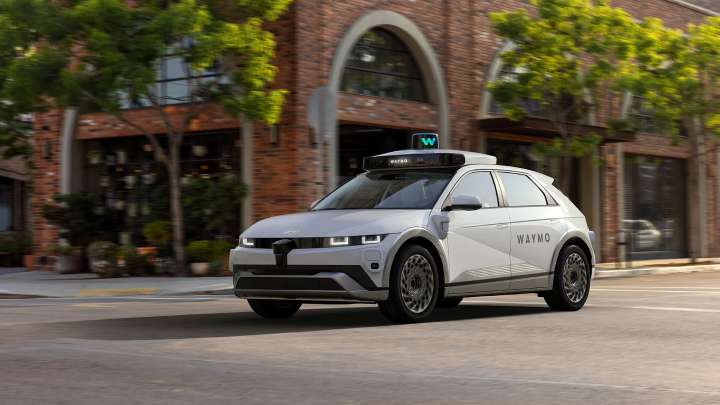 Self-driving cars are officially coming to New York City