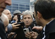 Caputo sube encajes bancarios y Milei asume control monetario