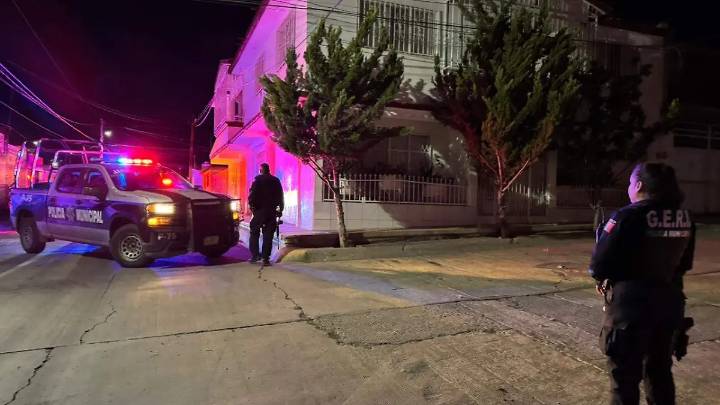 Sujetos armados irrumpen en casa y privan de la libertad a dos adolescentes en Parral, Chihuahua