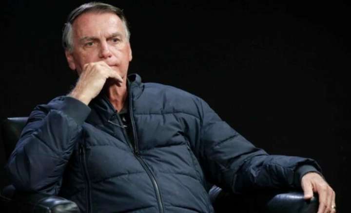 Corte Suprema de Brasil ordena prisión domiciliaria para Bolsonaro