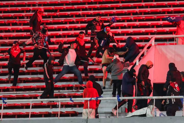 Torturas, abuso policial y una “acción organizada”: los detalles de la denuncia de la U tras la barbarie en Avellaneda