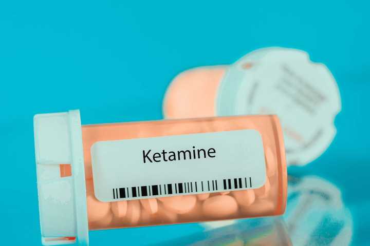 `Ketamine Queen' to Plead Guilty to Illegally Selling Fatal Dose to Matthew Perry