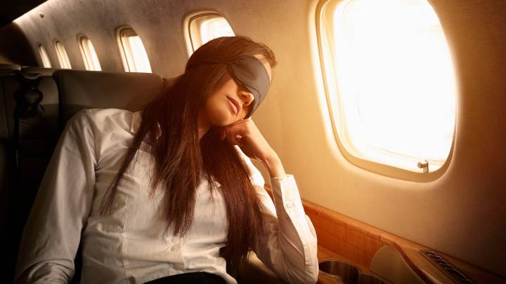 How to beat jet lag: what experts recommend for faster recovery