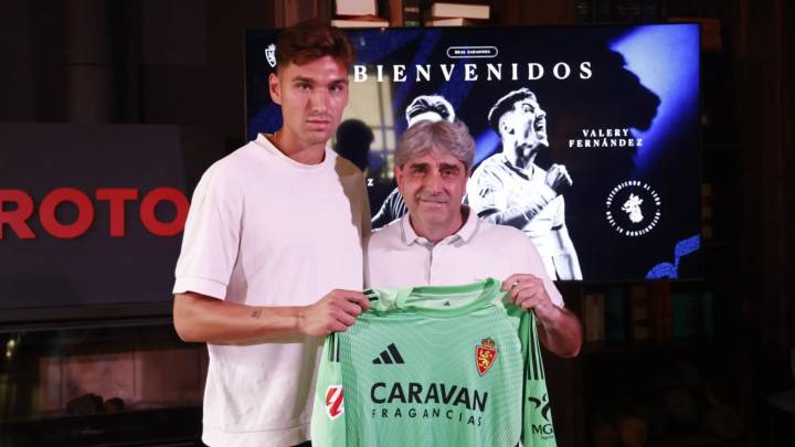 Adrián Rodríguez: “Venga el portero que venga, estoy preparado para jugar en el Real Zaragoza”