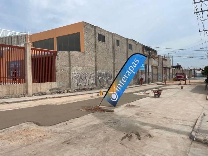 Lista rehabilitación sanitaria de la Calle 5 de Mayo, en San Juan de Guadalupe