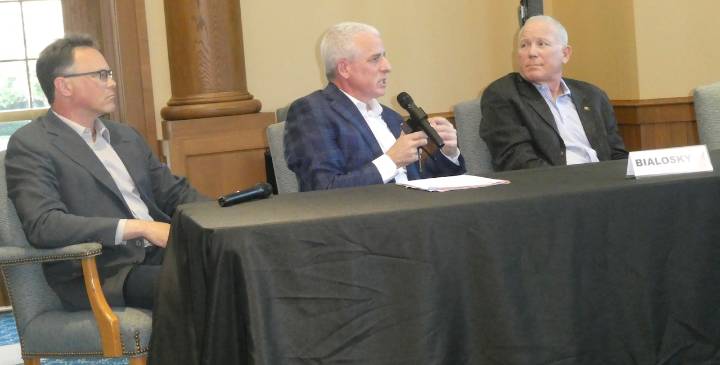 Orange council moves closer to selecting architect for Village Hall/fire station project