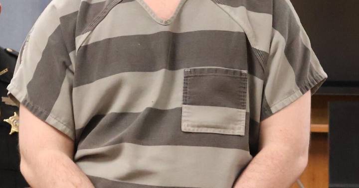 Sumner ruled competent to stand trial