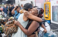 Hundreds in Altadena receive groceries, courtesy of Tiffany Haddish and friends