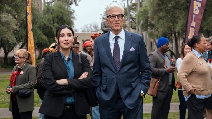 Netflix just gave us a major 'A Man on the Inside' season 2 update — including plot details and a release date
