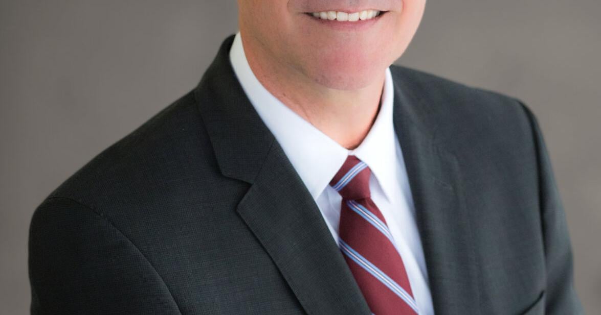 Port Authority director announces retirement