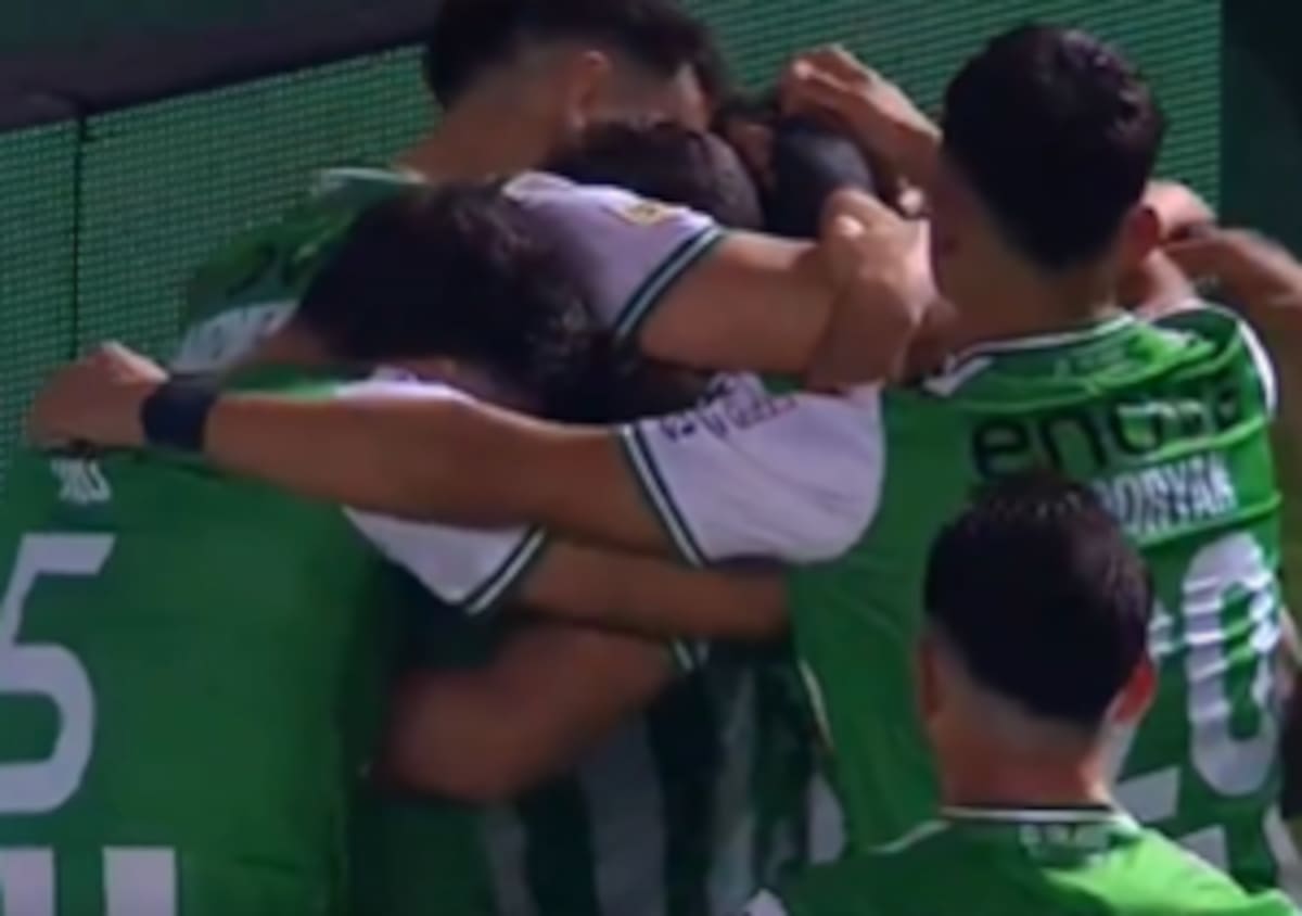 Terminó 1 a 0. El insólito error del arquero de Tigre que terminó en gol de Banfield
