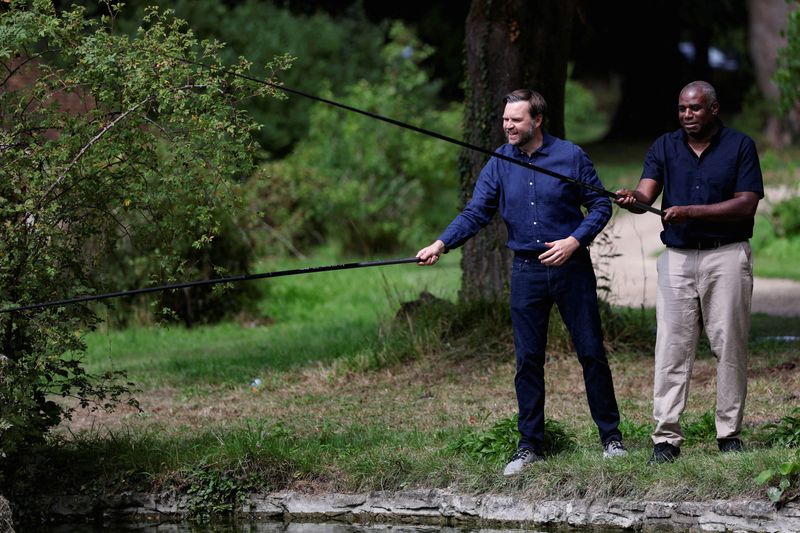 UK foreign minister faces fine after JD Vance fishing trip licence error