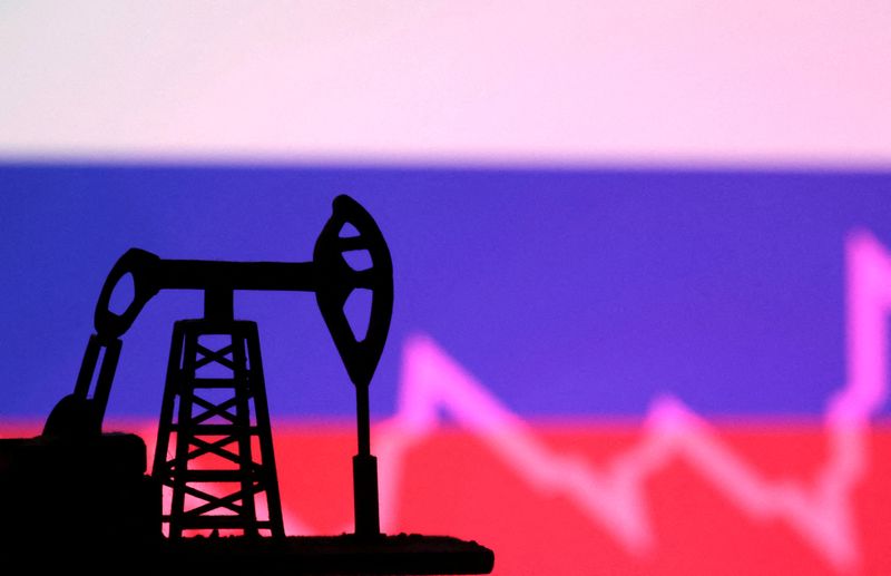 Canada joins allies in lowering price cap on Russian oil