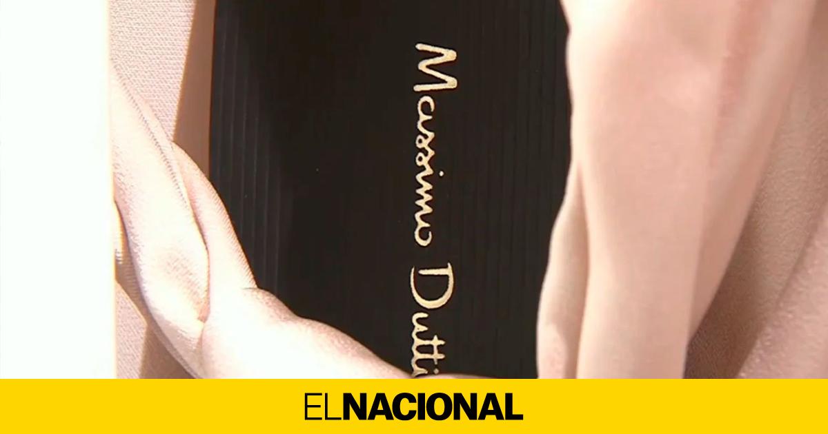 Massimo Dutti renueva tus días de verano con su bolso cubo de rafia beige y asas múltiples