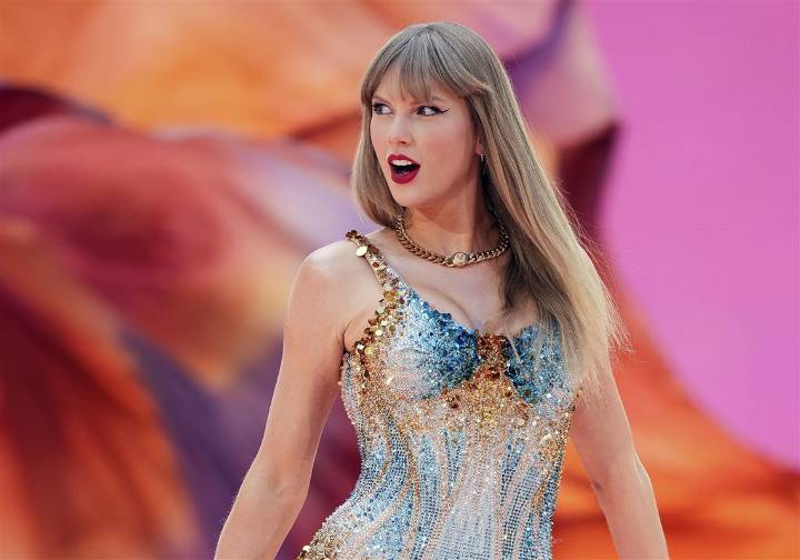 Taylor Swift announces 12th studio album, 'The Life of a Showgirl'