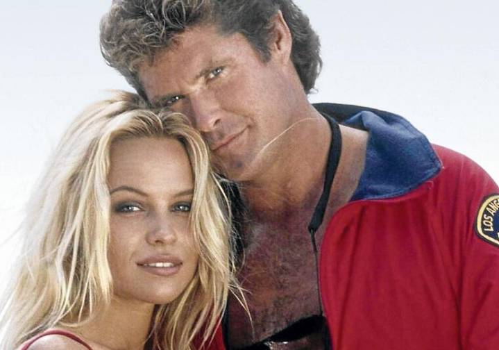 'Los Vigilantes de la Playa' y otras series que marcaron nuestros veranos