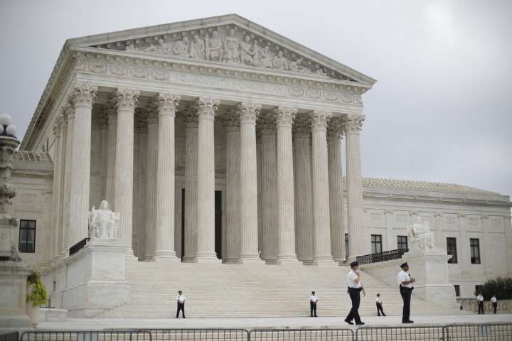 Supreme Court allows enforcement of Mississippi social media age verification law