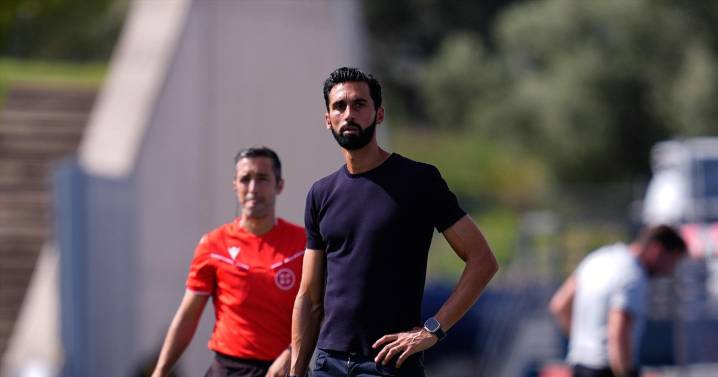Arbeloa, el espartano de la escuela de Mourinho que busca hacer del Castilla un equipo ganador