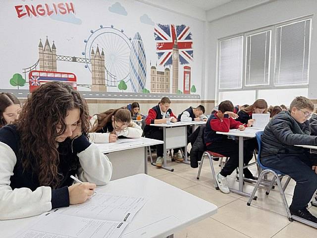 Cinco centros educativos de la Región continuarán impartiendo el currículo integrado hispano