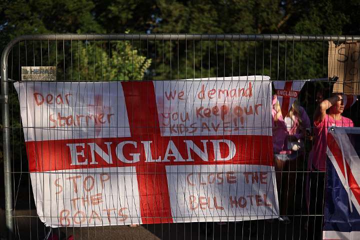 Migrants to be removed from hotel after council wins injunction