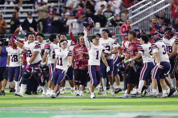 Saint Louis and Kahuku open with state final rematch