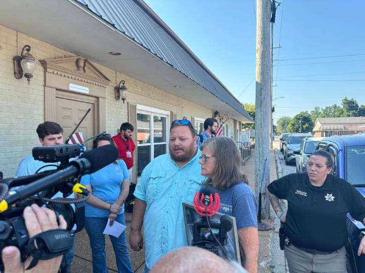 Buscarán pena de muerte para hombre acusado de matar a cuatro personas en Tennessee