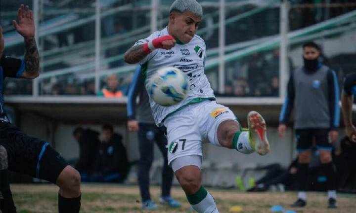 Villa Mitre empató sin goles en Mar del Plata