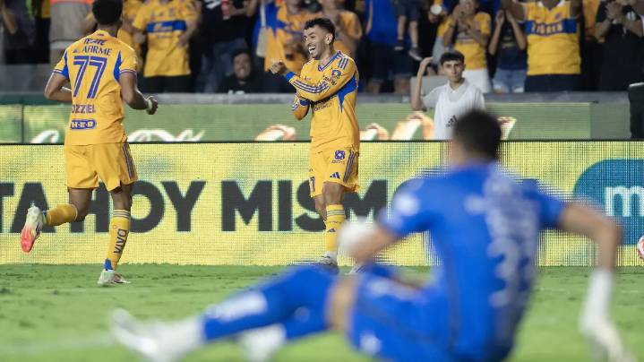 ¡¿Qué?! ¡Tigres 7-0 Club Puebla!