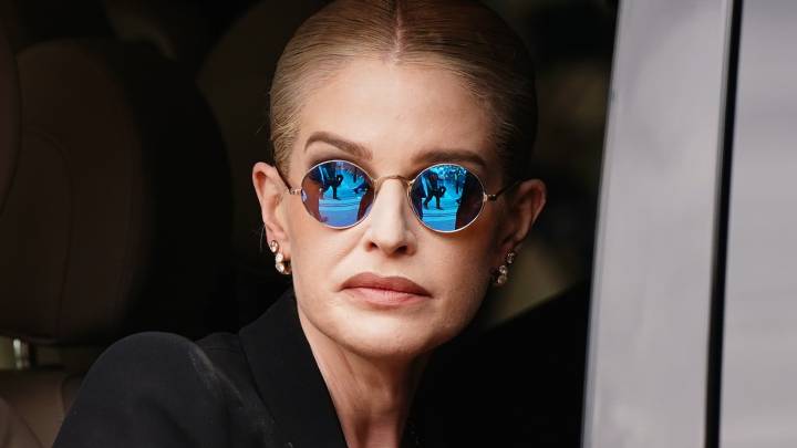 Kelly Osbourne Says She’s ‘Not OK’ After Ozzy’s Death: See Statement