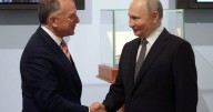 Calculated Putin Awards Medal to CIA Official’s Son