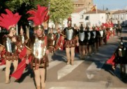 Niegan a las mujeres desfilar con la Centuria Romana en las procesiones de un pueblo de Ciudad Real