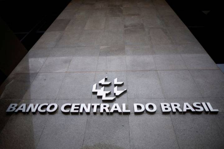Brazil's central bank stresses need for prolonged restrictive rates despite softer inflation